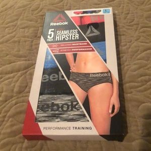 Reebok Ladies’ seamless hipster 5pk size L 12-14